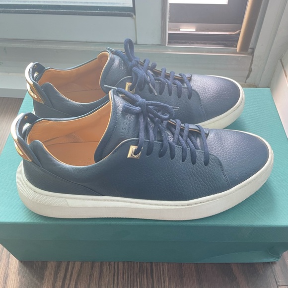 Buscemi Mens sneakers navy size 6 - Picture 2 of 7